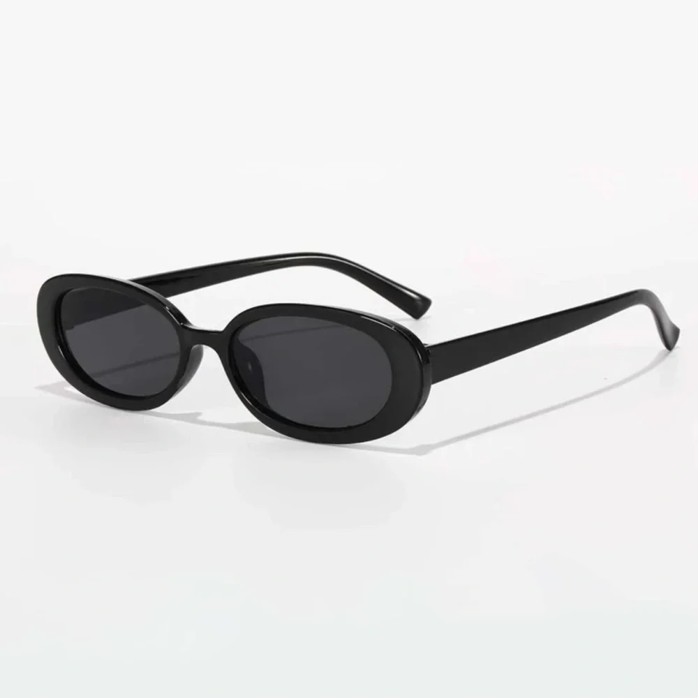 New Womans Street Photography Black Grey UVA UVB Small Frame Classic Sunglasses